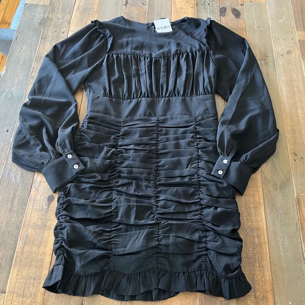 NWT Two Dresses Forever 21 black long sleeve mini size L